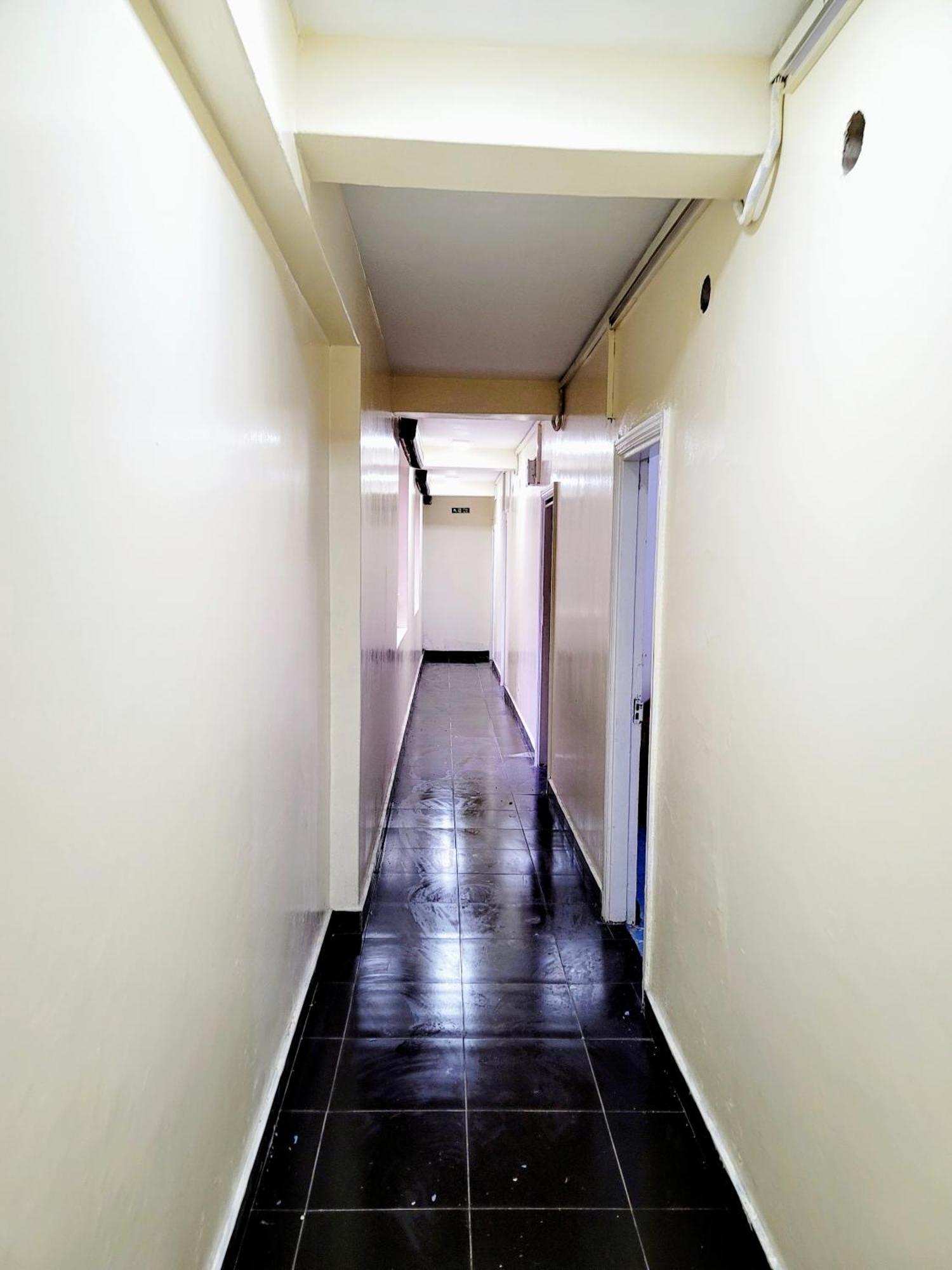 City Breeze Cbd Nairobi Exterior photo